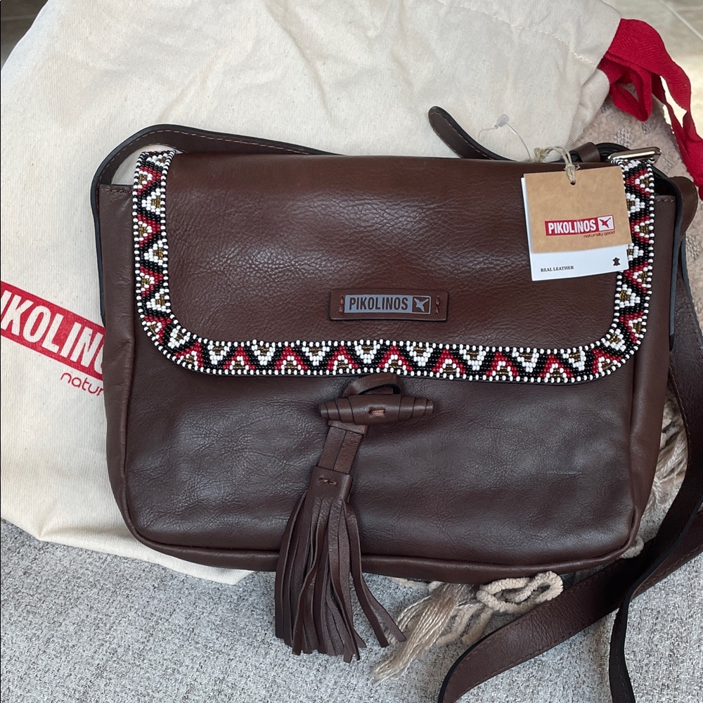 PIKOLINOS CROSS BODY
NWT AND DUST COVER